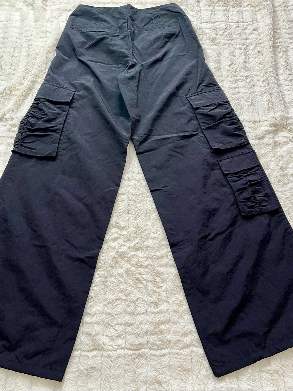 Zara Women’s Black Cargo Wide-Leg Pants